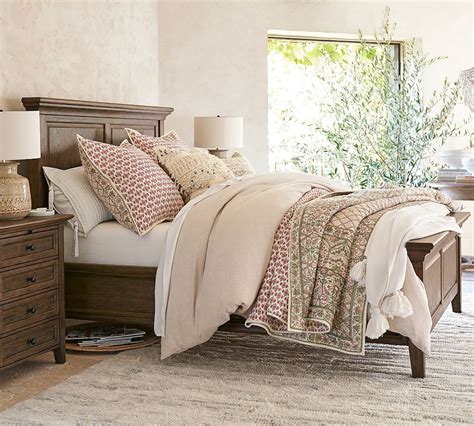 discontinued bedding outlet.